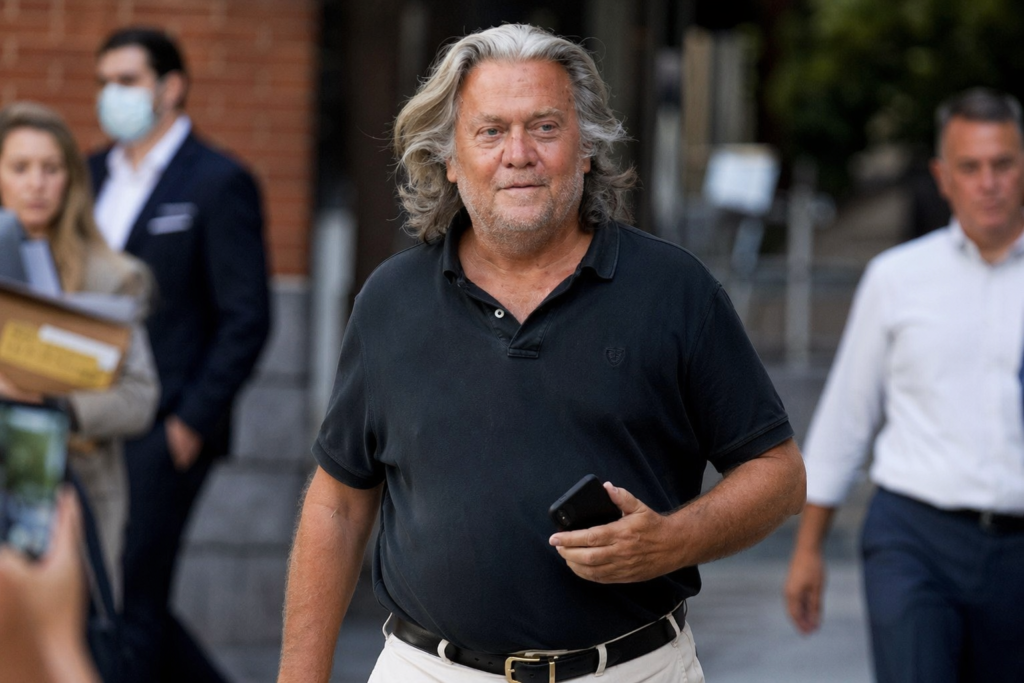 steve bannon net worth
